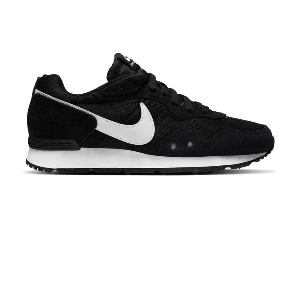 Nike Venture Running shoe